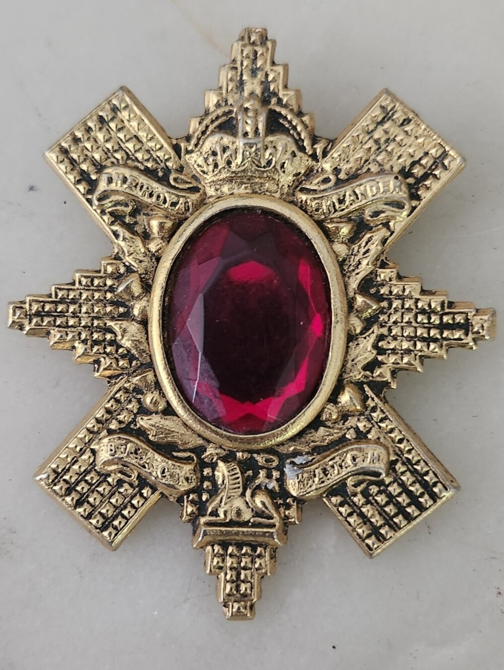 Vtg Maltese Cross Gold-Tone Brooch with  Red Oval Gem